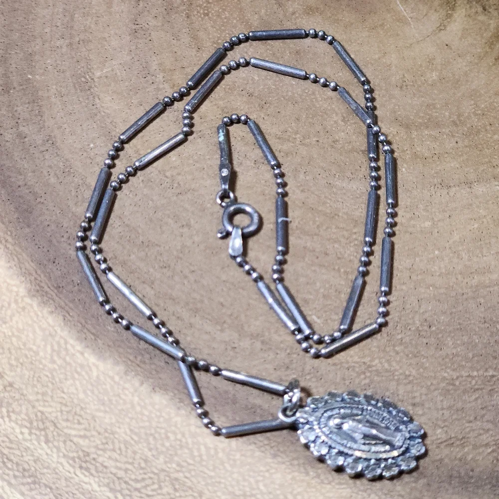 Vtg 925 Italy Silver Pendant Necklace St Mary Conceived Without Sin Pray For Us